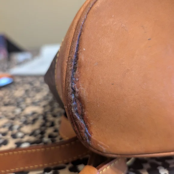 LV Monogram backpack - SP0012 - Has Alot Of Life Left!! - Picture 11 of 16
